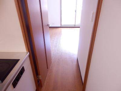 CASA FLUENTE（カーサフルエンテ）の内装