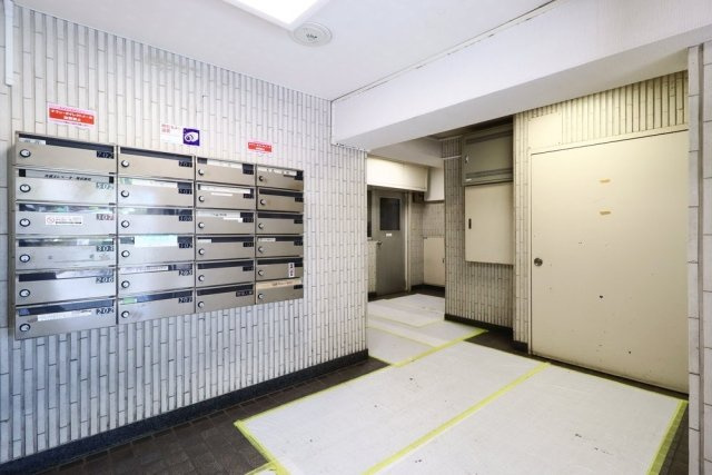 池田山スカイマンション【おとり物件なし】#学生・社会人にオススメ！初期費用分割払いOK！のエントランス