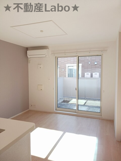 クラールプレディエCの居間・リビング