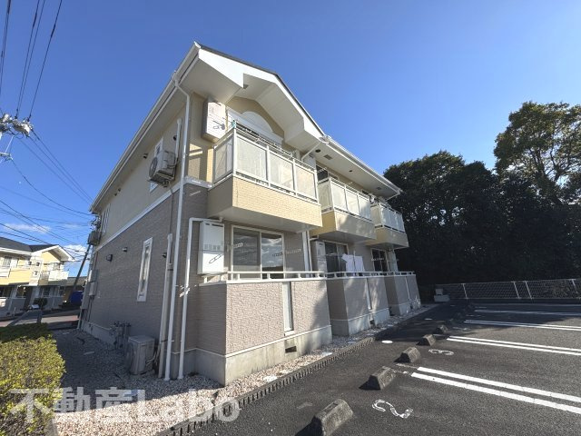 キャプリコートCの駐車場