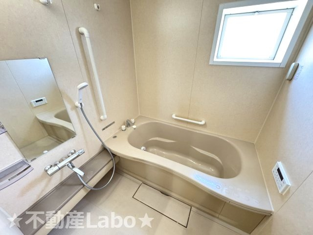 リヴェール　Dの浴室