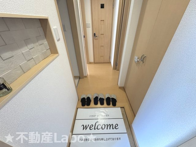 リヴェール　Dの玄関