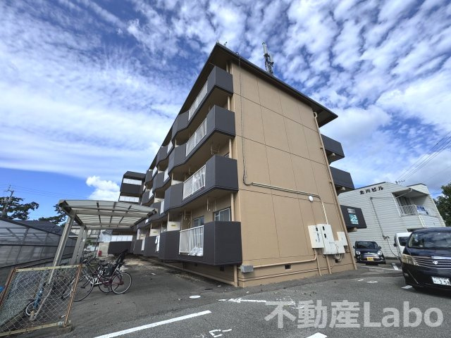 セグラ南沖洲の駐車場
