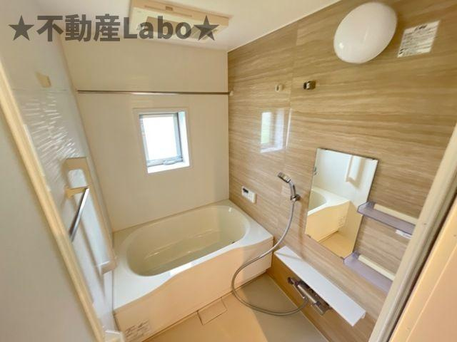 レーグル１番館の浴室