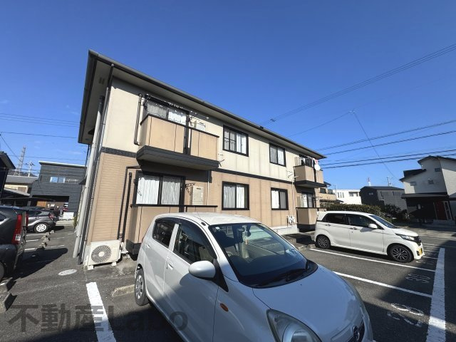 プラザ･ルミエール弐番館　C棟の駐車場