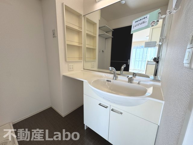 ヴィラコートⅡの洗面所