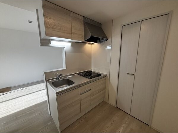 ジーメゾン今伊勢セレナのキッチン|※同シリーズの内装写真となります