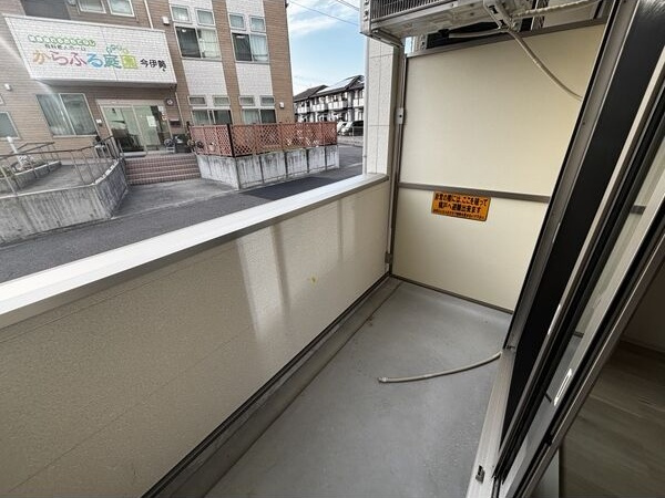 ジーメゾン今伊勢セレナのバルコニー|※同シリーズの内装写真となります