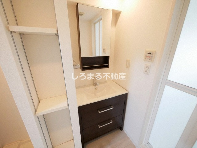 アプリーレ堺筋本町の洗面所