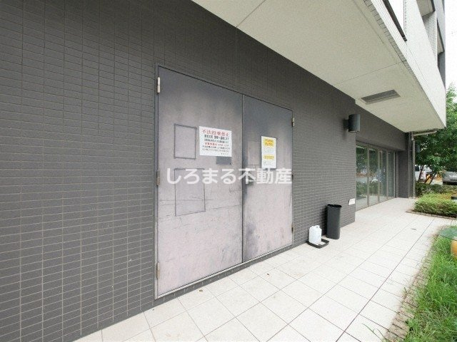 アプリーレ堺筋本町のロビー