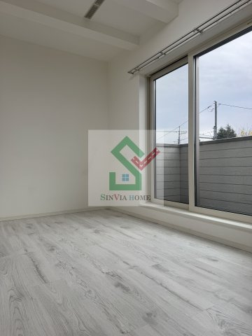 コンフィーの居間・リビング