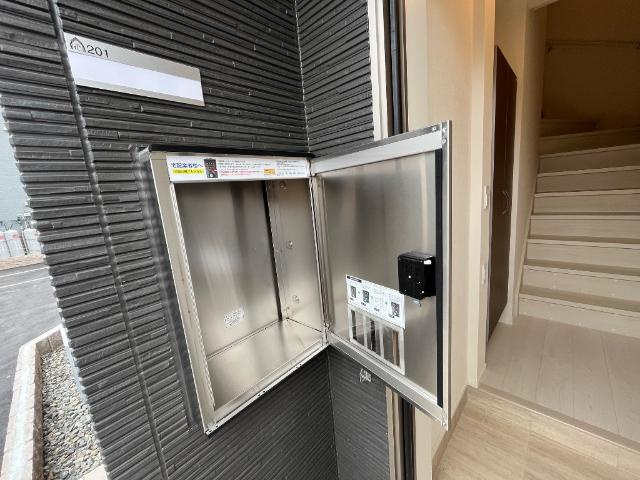 南区要町新築Aのその他|宅配BOX（イメージ）