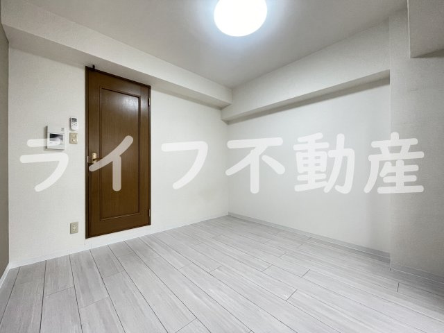 イマザキマンションエヌワンの居間・リビング|おしゃれな居間です