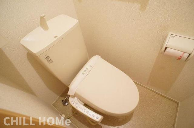 ラディエンスＢのトイレ|当社、チルホームのHPもご覧ください(^^)/物件情報多数♪