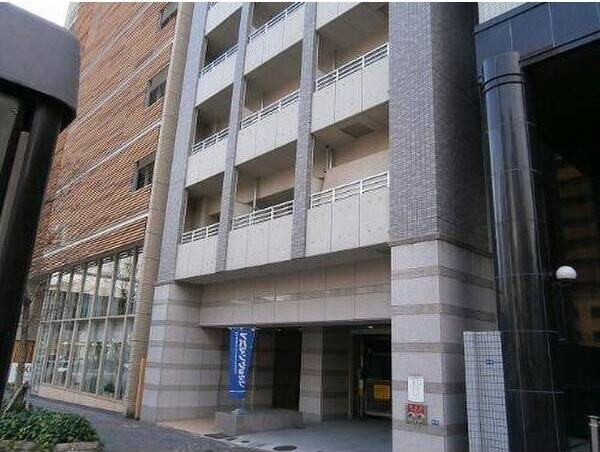 東桜コートの外観