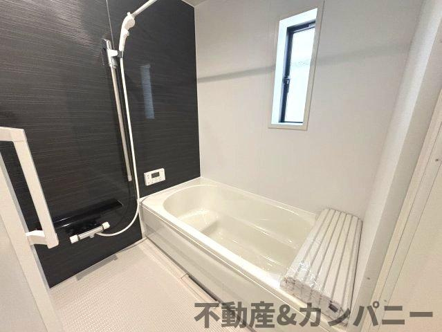 クレイドルガーデン星岡第1-3号棟　松山市星岡三丁目新築戸建の浴室|お風呂で日々の疲れを落としましょう
