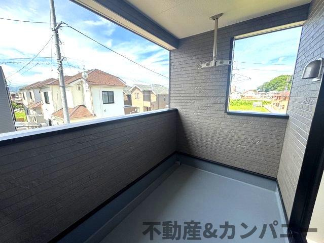クレイドルガーデン星岡第1-3号棟　松山市星岡三丁目新築戸建のバルコニー|落ち着いた時間を過ごせるバルコニーです