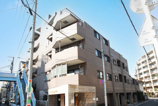 パレ・ソレイユ世田谷二丁目の外観|平成１６年築の新耐震基準マンション、パレ・ソレイユ世田谷二丁目は即日現地案内可能となっておりますので、お気軽にお問い合わせください！