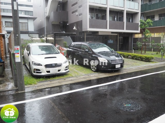 ボアビスタ門前仲町の駐車場