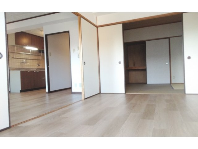 熊本市中央区八王寺町の賃貸マンションの内装