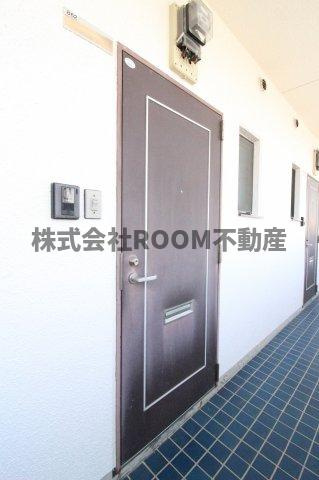 第8年見マンションの玄関|毎日通る玄関はこちらです