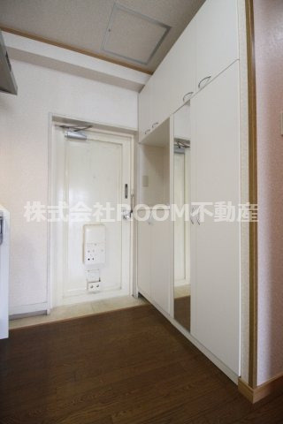 第3年見マンションのエントランス|清潔なエントランスです