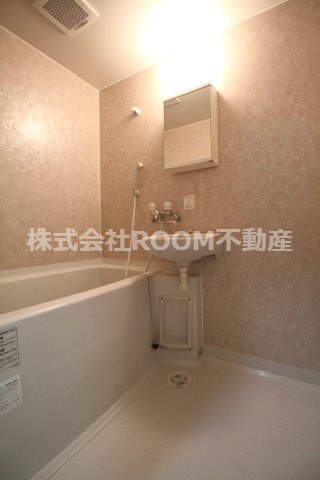 第3年見マンションの浴室|コンパクトで使いやすいお風呂です
