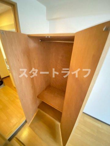 大阪市東淀川区西淡路２丁目の賃貸マンションの収納