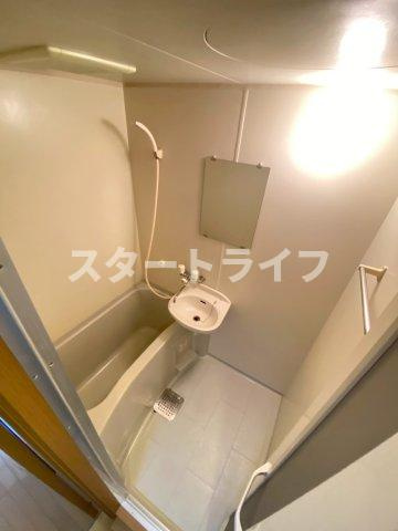 大阪市東淀川区西淡路２丁目の賃貸マンションの浴室