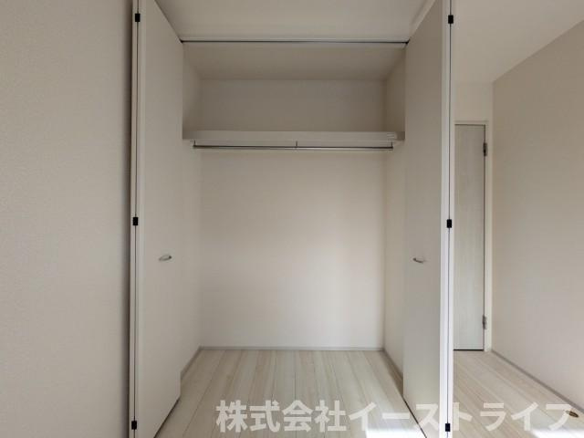 【新築戸建】　いわき市平下平窪2期　全5棟　長期優良住宅の収納|1号棟写真　居室内クローゼット。収納には困りません