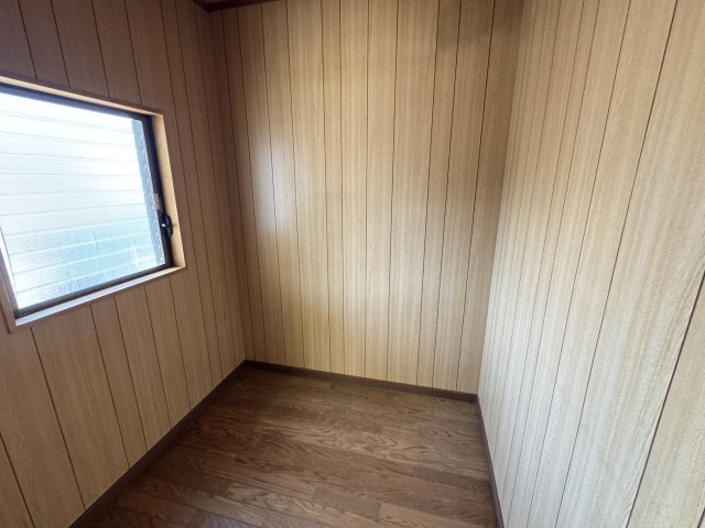 泉南市信達市場　ハッピータウン内　中古戸建の収納