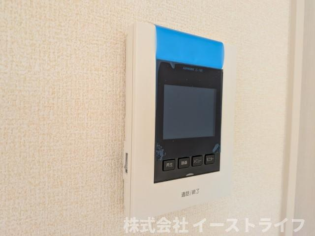 【新築戸建】　いわき市小名浜大原1期　全6棟　長期優良住宅のセキュリティ|4号棟写真　お子さんのお留守番時など「知らない人が来たら出なくてもいい」と教育しておけば、防犯面でも格段に良くなります。