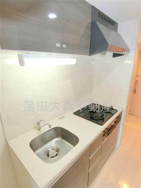 グランシャリオのキッチン|3口グリル付きキッチン