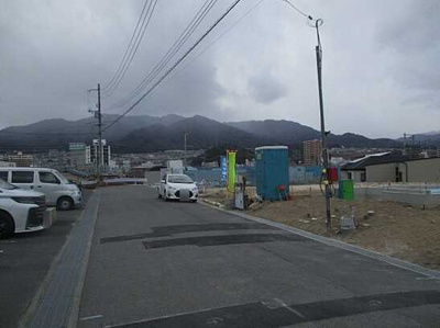 【前面道路含む現地写真】 | 広島市佐伯区五日市町大字美鈴園No.3 美鈴園