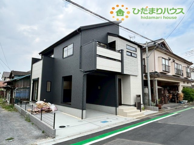 鴻巣市人形1丁目　新築一戸建て　ブルーミングガーデン　01の外観