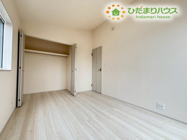 鴻巣市人形1丁目　新築一戸建て　ブルーミングガーデン　01の子供部屋