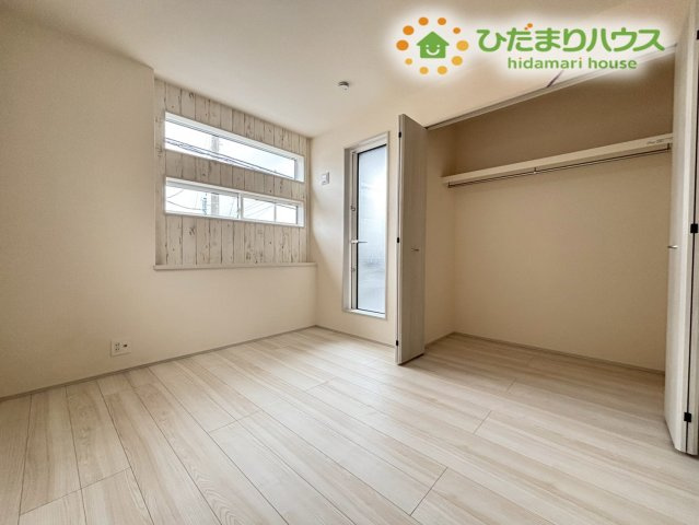 鴻巣市人形1丁目　新築一戸建て　ブルーミングガーデン　01の洋室