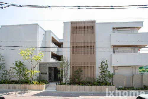 ＬＵＭＩＥＲＥ　ＩＲＩＳＥ