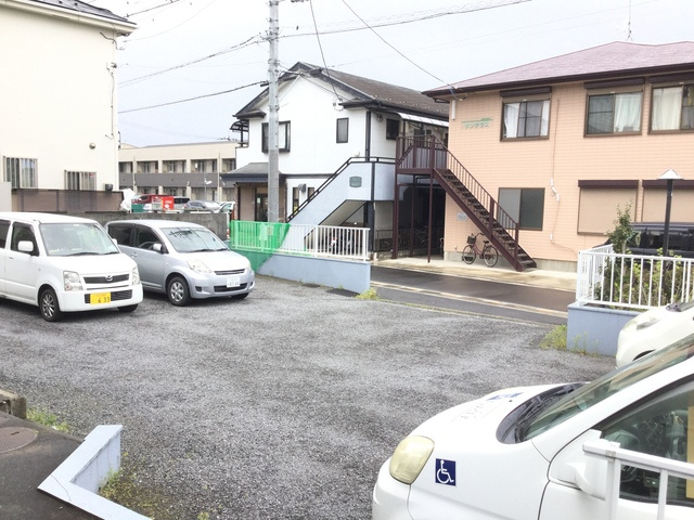 シンセリティーＡ・Ｏの駐車場