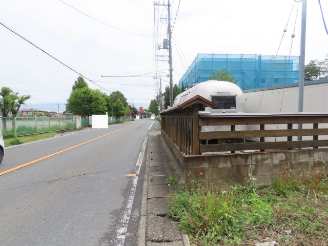 鶴ヶ島市脚折売地の前面道路含む現地写真