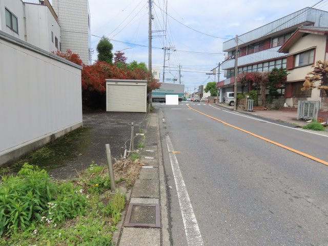 鶴ヶ島市脚折売地の前面道路含む現地写真