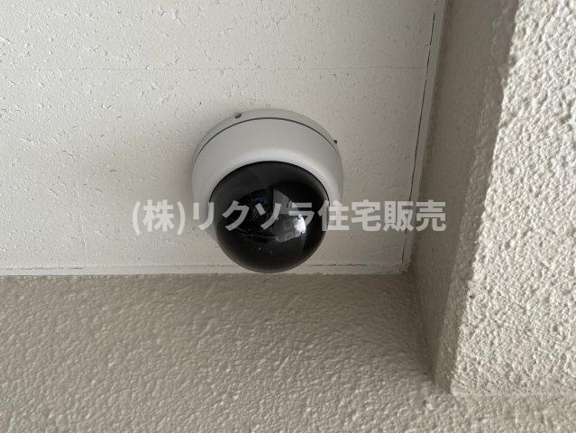 東急ドエル枚方山田池ビレジの防犯設備|防犯カメラ有
■物件内覧・資金計画相談・住宅ローン相談、リフォーム相談、お問合せ受付中■
※当日・翌日のご内覧、ご相談はお電話でのお問合せがスムーズです！