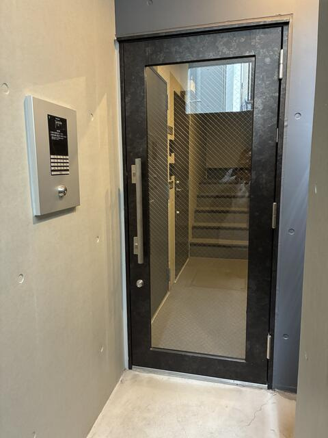 早稲田鶴巻町ＩＭＡハウスのエントランス|オートロックの入り口です