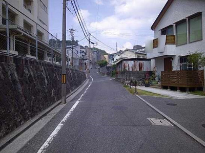 【前面道路含む現地写真】 | 広島市西区古江西町