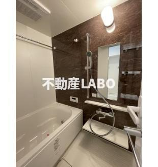 ラフィット松屋町の浴室