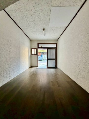 門真市石原町の玄関