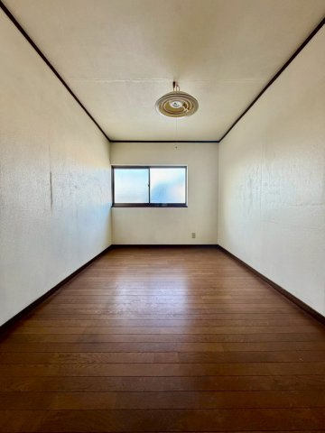 門真市石原町の洋室