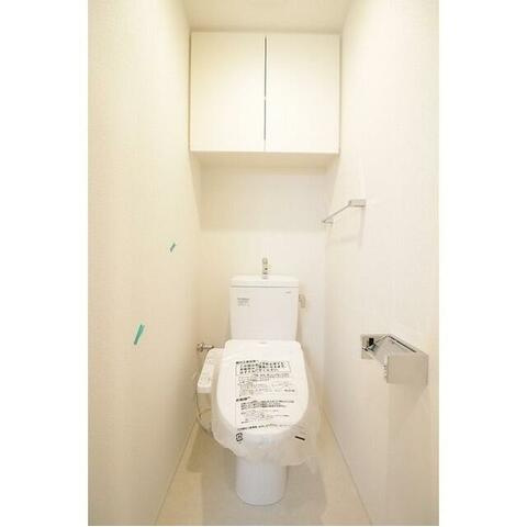 横浜市神奈川区東神奈川２丁目の賃貸マンションのトイレ|ウォシュレット完備☆