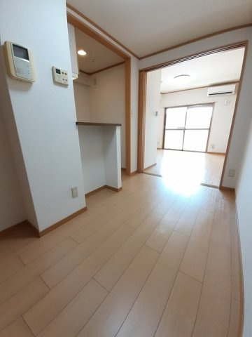 ドエルⅥの内装|過ごしやすい室内です