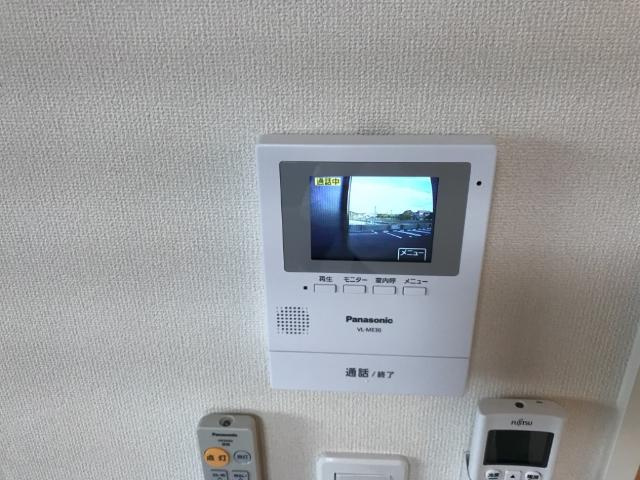 クレールの内装|カメラ付インターホン